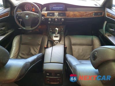 Zdjęcie 8 z 12 samochodu: 2010 BMW 535 XI VIN:WBAPT7C58AC237970 - miniatura