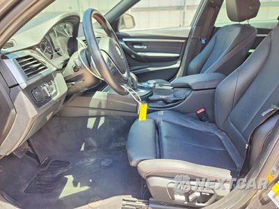 Zdjęcie 7 z 12 samochodu: 2017 BMW 330 I VIN:WBA8B9G35HNU53480 - miniatura