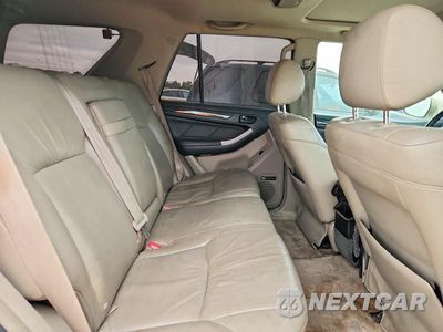 Zdjęcie 10 z 12 samochodu: 2005 TOYOTA 4RUNNER LIMITED VIN:JTEBU17R858051077 - miniatura
