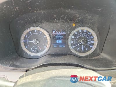 Zdjęcie 9 z 13 samochodu: 2020 HYUNDAI VENUE SEL VIN:KMHRC8A34LU028947 - miniatura