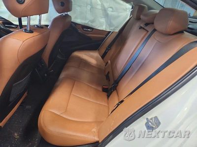 Zdjęcie 10 z 12 samochodu: 2015 BMW 328 XI SULEV VIN:WBA3B5C57FF959782 - miniatura