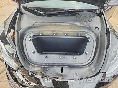 Zdjęcie 11 z 12 samochodu: 2025 TESLA MODEL Y VIN:7SAYGDED8SA350238 - miniatura