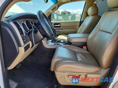 Zdjęcie 7 z 14 samochodu: 2012 TOYOTA SEQUOIA LIMITED VIN:5TDJY5G17CS061775 - miniatura