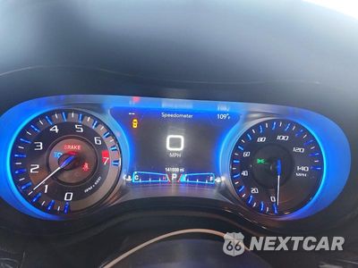 Zdjęcie 9 z 12 samochodu: 2019 CHRYSLER 300 S VIN:2C3CCABG1KH516536 - miniatura