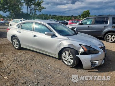 Czwarte zdjęcie samochodu z boku: 2014 NISSAN ALTIMA 2.5 VIN:1N4AL3AP4EN381733 - miniatura