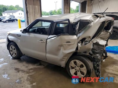 Drugie zdjęcie samochodu z przodu: 2015 KIA SOUL BASE VIN:KNDJN2A27F7797669 - miniatura