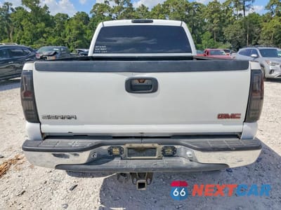 Zdjęcie 6 z 13 samochodu: 2006 GMC SIERRA K2500 HEAVY DUTY VIN:1GTHK23256F128634 - miniatura