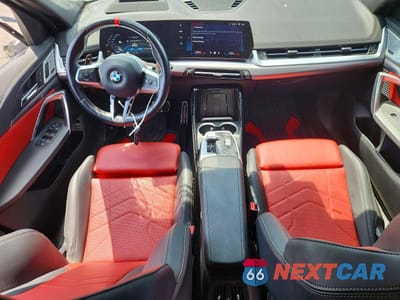 Zdjęcie 8 z 13 samochodu: 2024 BMW X1 M35I VIN:WBX13EF09R5Y41818 - miniatura