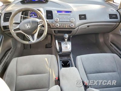 Zdjęcie 8 z 12 samochodu: 2011 HONDA CIVIC LX VIN:2HGFA1F50BH304719 - miniatura