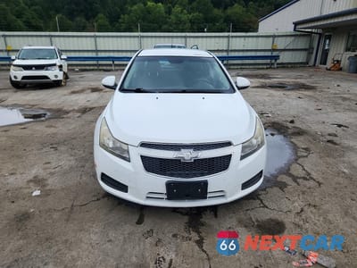 Piąte zdjęcie samochodu w środku: 2013 CHEVROLET CRUZE LT VIN:1G1PC5SB7D7178544 - miniatura