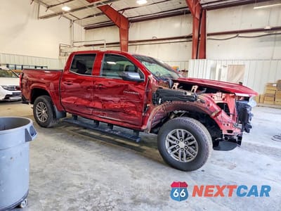 Czwarte zdjęcie samochodu z boku: 2025 CHEVROLET COLORADO LT VIN:1GCPTCEKXS1199718 - miniatura