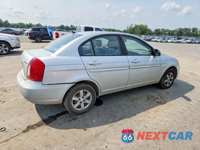 Trzecie zdjęcie samochodu z tyłu: 2007 HYUNDAI ACCENT GLS VIN:KMHCN46C77U119542 - miniatura