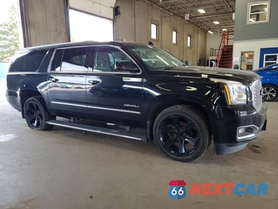 Czwarte zdjęcie samochodu z boku: 2017 GMC YUKON XL DENALI VIN:1GKS2HKJXHR261946 - miniatura