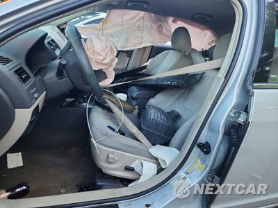 Zdjęcie 7 z 12 samochodu: 2010 FORD FUSION SE VIN:3FAHP0HA1AR156678 - miniatura