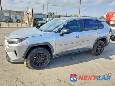 2022 TOYOTA RAV4 LE 2T3H1RFV4NC211830 - główne zdjęcie licytacji z USA - miniatura