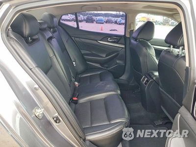 Zdjęcie 10 z 12 samochodu: 2017 NISSAN MAXIMA 3.5 SL VIN:1N4AA6AP7HC441608 - miniatura