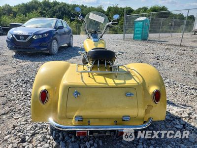 Czwarte zdjęcie samochodu z boku: 2005 HONDA VT750 CA VIN:JH2RC50335M102499 - miniatura