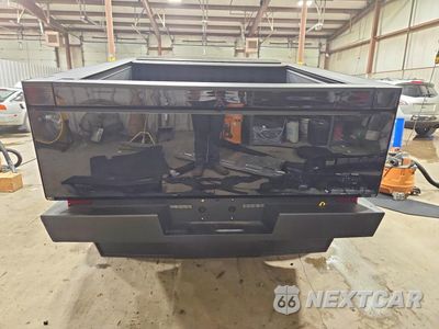 Zdjęcie 6 z 13 samochodu: 2026 TESLA CYBERTRUCK VIN:7G2CEHED2TA095976 - miniatura