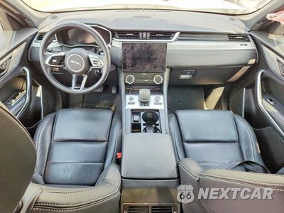 Zdjęcie 8 z 13 samochodu: 2024 JAGUAR F-PACE R-DYNAMIC S VIN:SADCT2EX6RA737320 - miniatura