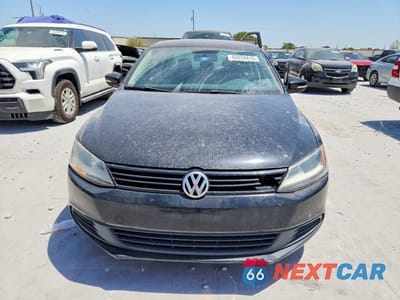 Zdjęcie 8 z 15 samochodu: 2014 VOLKSWAGEN JETTA SE VIN:3VWD17AJ4EM392707 - miniatura