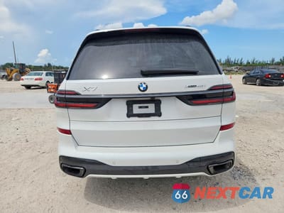 Zdjęcie 6 z 14 samochodu: 2024 BMW X7 XDRIVE40I VIN:5UX23EM08R9W19296 - miniatura