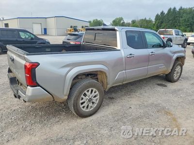 Trzecie zdjęcie samochodu z tyłu: 2025 TOYOTA TACOMA SR5 VIN:3TMLB5JN2SM096115 - miniatura