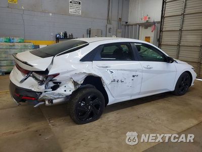 Trzecie zdjęcie samochodu z tyłu: 2026 HYUNDAI ELANTRA SEL SPORT VIN:KMHLM4DG3TU258814 - miniatura