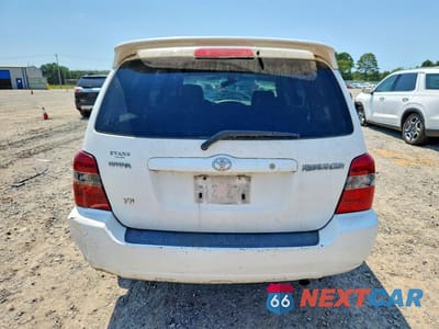 Zdjęcie 6 z 12 samochodu: 2005 TOYOTA HIGHLANDER BASE VIN:JTEGP21A350062069 - miniatura