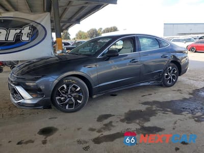 2025 HYUNDAI SONATA SEL KMHL64JA4SA479719 - główne zdjęcie licytacji z USA - miniatura