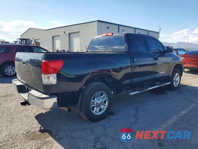 Trzecie zdjęcie samochodu z tyłu: 2013 TOYOTA TUNDRA DOUBLE CAB SR5 VIN:5TFRU5F15DX029838 - miniatura