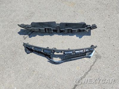 Zdjęcie 12 z 13 samochodu: 2015 TOYOTA AVALON LIMITED VIN:4T1BK1EBXFU182483 - miniatura