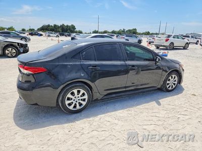Trzecie zdjęcie samochodu z tyłu: 2022 TOYOTA COROLLA LE VIN:JTDEPMAE8NJ202878 - miniatura