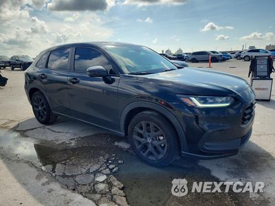 Czwarte zdjęcie samochodu z boku: 2024 HONDA HR-V SPORT VIN:3CZRZ1H51RM740986 - miniatura