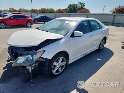 2014 TOYOTA CAMRY SE 4T1BF1FK9EU769016 - główne zdjęcie licytacji z USA - miniatura
