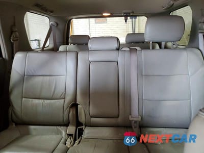 Zdjęcie 10 z 14 samochodu: 2005 TOYOTA SEQUOIA SR5 VIN:5TDZT34A15S260060 - miniatura