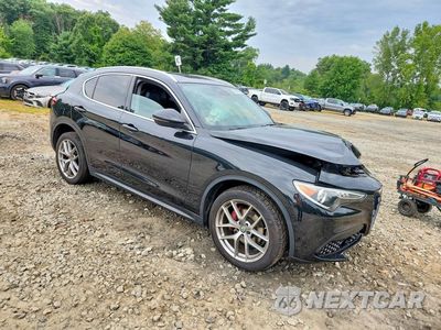 Czwarte zdjęcie samochodu z boku: 2018 ALFA ROMEO STELVIO TI LUXURY VIN:ZASFAKRN2J7C21147 - miniatura