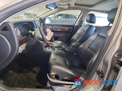 Zdjęcie 7 z 13 samochodu: 2008 LINCOLN MKZ VIN:3LNHM28T98R659381 - miniatura