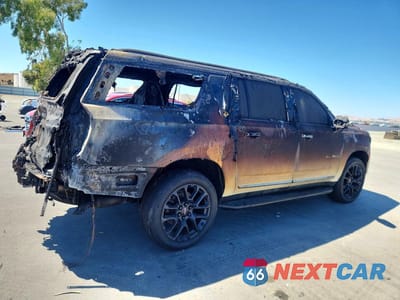 Trzecie zdjęcie samochodu z tyłu: 2023 GMC YUKON XL K1500 SLT VIN:1GKS2GKD9PR425951 - miniatura