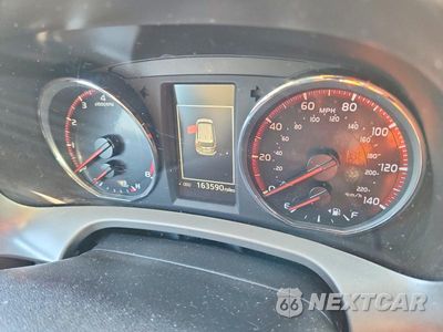 Zdjęcie 9 z 13 samochodu: 2017 TOYOTA RAV4 SE VIN:2T3JFREV5HW666712 - miniatura