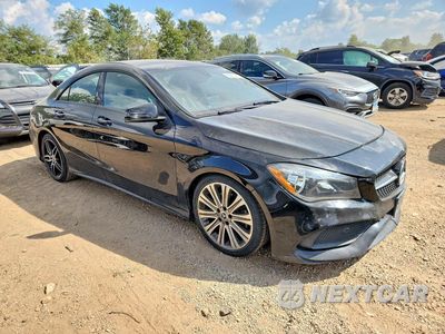 Czwarte zdjęcie samochodu z boku: 2018 MERCEDES-BENZ CLA 250 4MATIC VIN:WDDSJ4GB6JN581485 - miniatura
