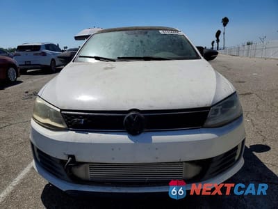 Piąte zdjęcie samochodu w środku: 2014 VOLKSWAGEN JETTA GLI VIN:3VW4T7AJ8EM350504 - miniatura
