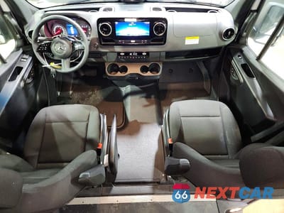 Zdjęcie 8 z 14 samochodu: 2026 MERCEDES-BENZ SPRINTER 2500 VIN:W1Z4KFHY7TT611047 - miniatura
