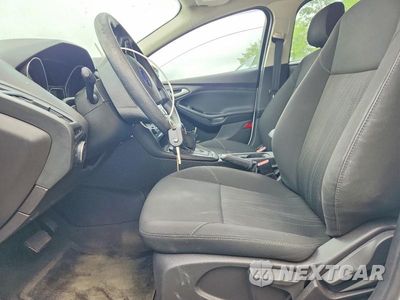 Zdjęcie 7 z 13 samochodu: 2018 FORD FOCUS SE VIN:1FADP3K28JL325286 - miniatura
