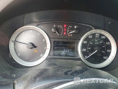Zdjęcie 9 z 12 samochodu: 2015 NISSAN SENTRA SV VIN:3N1AB7AP5FY248524 - miniatura