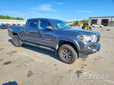 Czwarte zdjęcie samochodu z boku: 2021 TOYOTA TACOMA SR5 V6 VIN:3TYDZ5BN4MT000927 - miniatura
