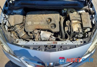 Zdjęcie 11 z 12 samochodu: 2016 BUICK CASCADA PREMIUM VIN:W04WT3N55GG093763 - miniatura