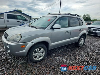 2007 HYUNDAI TUCSON KM8JN72D57U607010 - główne zdjęcie licytacji z USA - miniatura