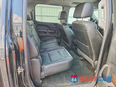 Zdjęcie 10 z 13 samochodu: 2017 GMC SIERRA K1500 DENALI VIN:3GTU2PEJ0HG245569 - miniatura