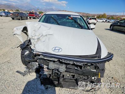 Piąte zdjęcie samochodu w środku: 2024 HYUNDAI SONATA HYBRID SEL VIN:KMHL34JJ4RA097449 - miniatura