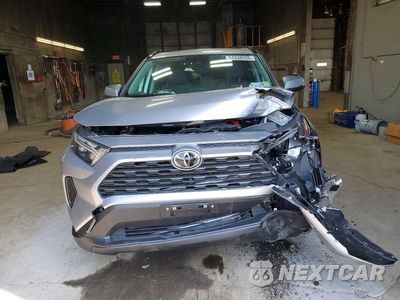 Piąte zdjęcie samochodu w środku: 2025 TOYOTA RAV4 HYBRID XLE VIN:JTMRWRFV0SJ075002 - miniatura